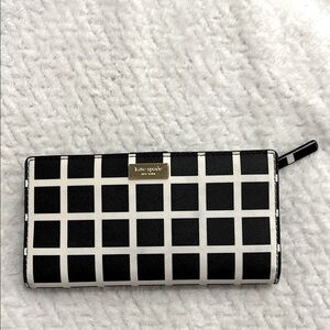 Kate Spade Laurel Way Stacy Wallet Printed Black White Check Nylon